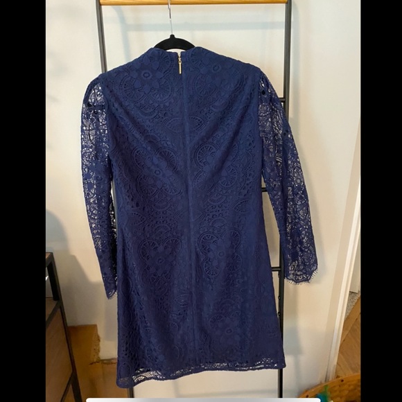 Lilly Navy Dress - Picture 3 of 4